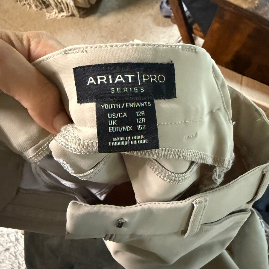 Girl’s Size 12 Tan Ariat Knee Patch Horseback Riding Breeches