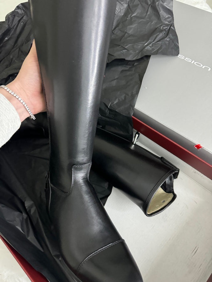 Brand New Parlanti Denver Riding Boots