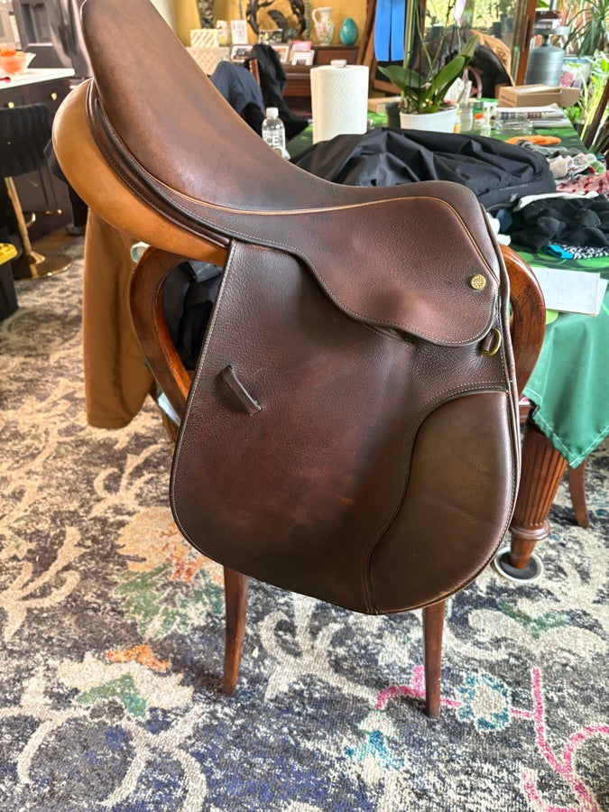 COLLEGIATE Collegiate jumper saddle (2)