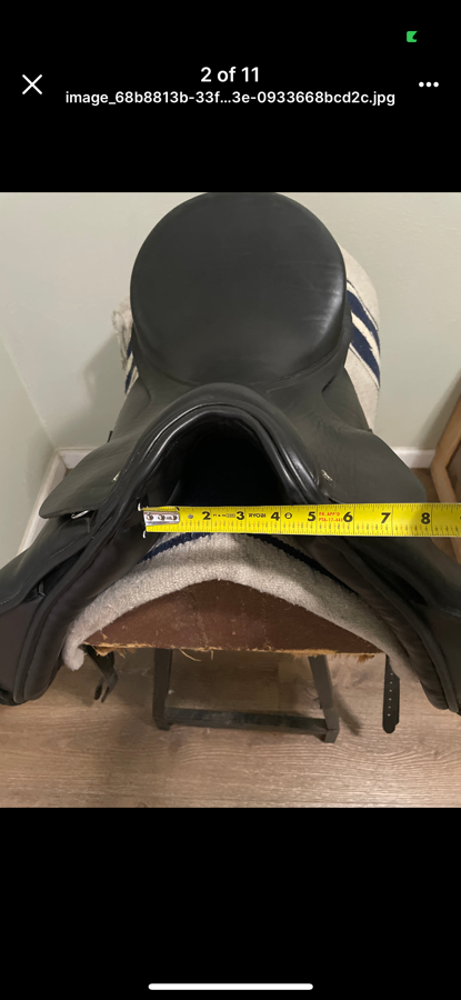Barnsby Dressage Saddle