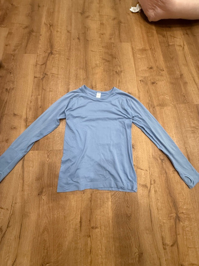 TKEQ TKEQ LONG SLEEVE BLUE ATHLETIC SEAMLESS SHIRT