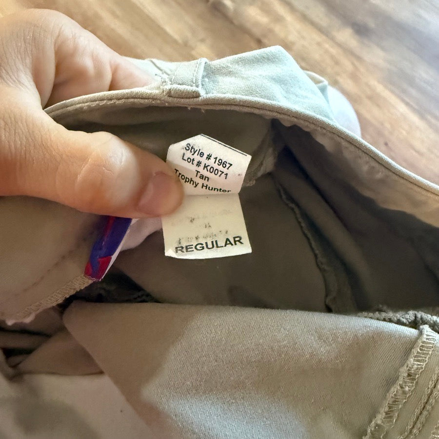 Women’s Tan Tailored Sportsman Knee Patch Horseback Riding Breeches. Good Cond.