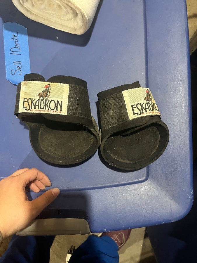 Eskadron ankle boots