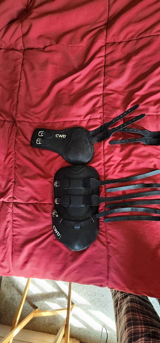 CWD Open Front & Hind boots