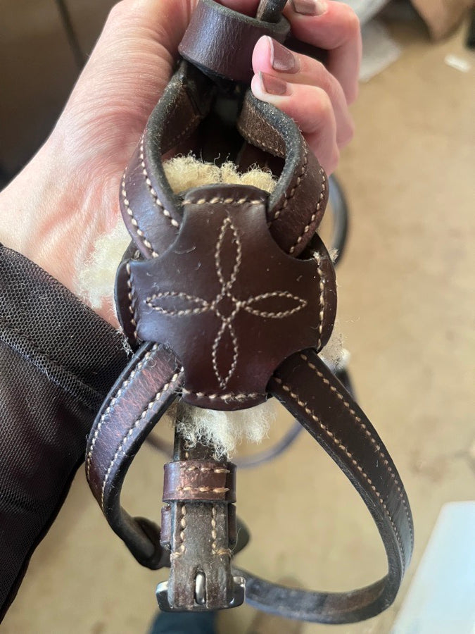 RED BARN Red Barn Cob Size Figure 8 Headstall (4)