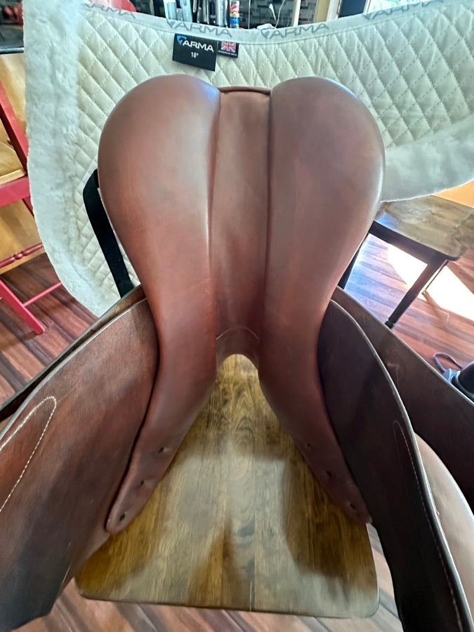 Pessoa A/O adjustable tree 17” saddle
