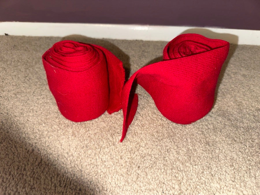 Standing bandages