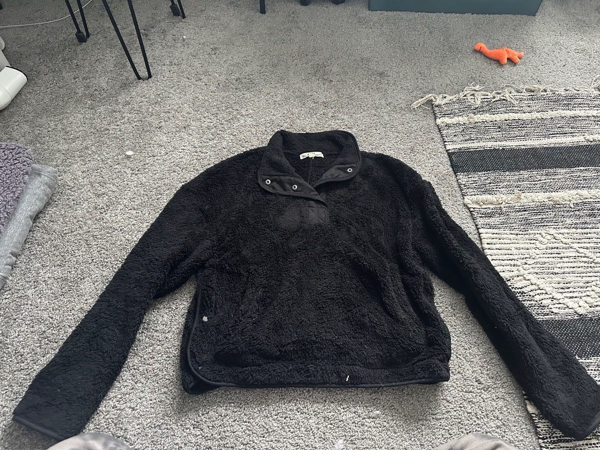 Medium Sherpa 1/4 snap sweatshirt