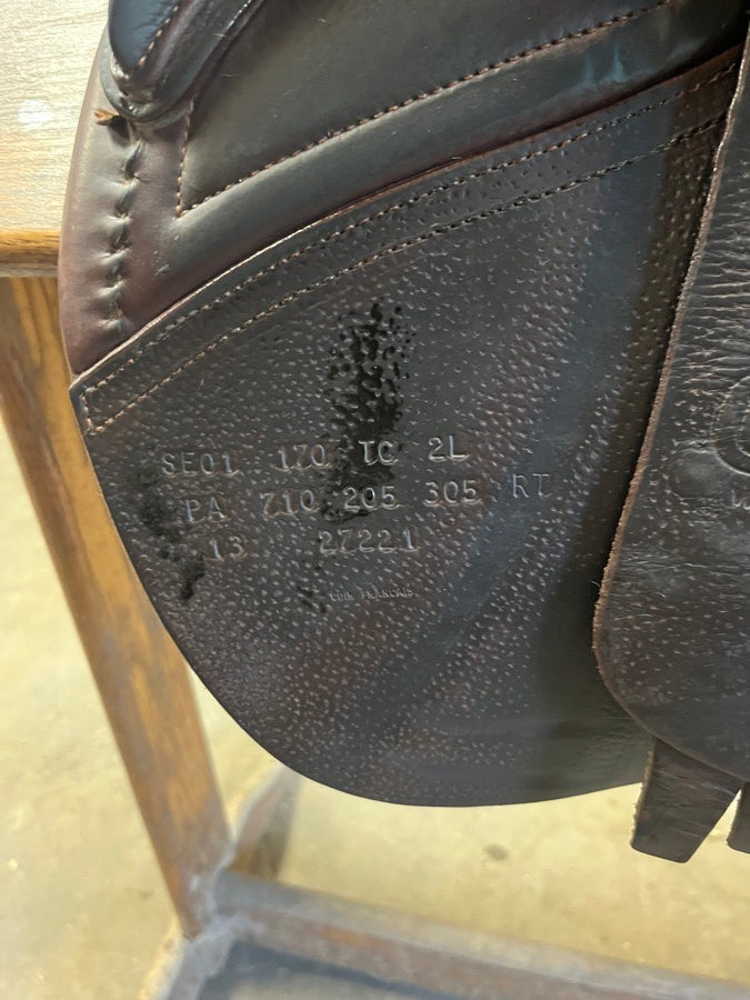 CWD CWD jump saddle 17 seat size 3,400$ or best offer (8)