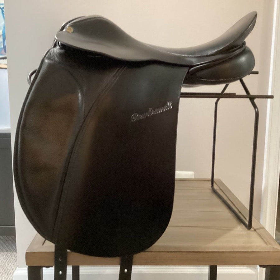 Other 17.5M Rembrandt Victor Dressage Saddle