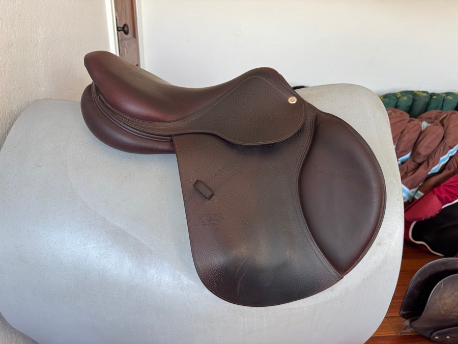 CWD 17” 2019 CWD SE01 Saddle - 2C - Grain / Buffalo (2)