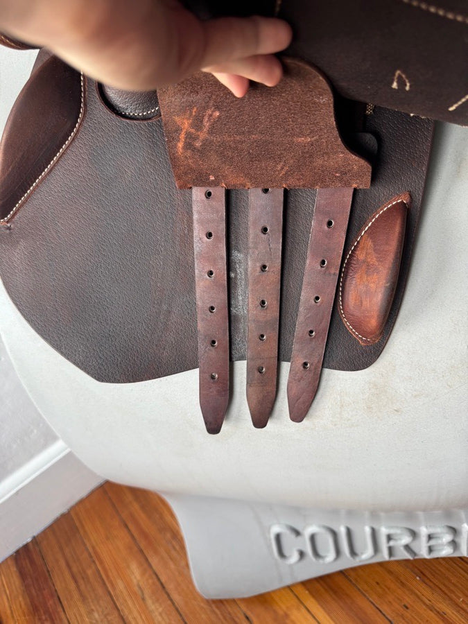 ARION 17.5 Arion J2 Saddle - NEW / NEVER RIDDEN IN - 2C - 2022 (4)