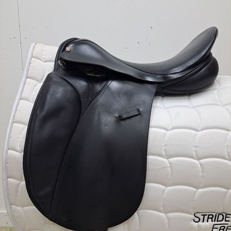 18" Rembrandt Adjustable Dressage Saddle