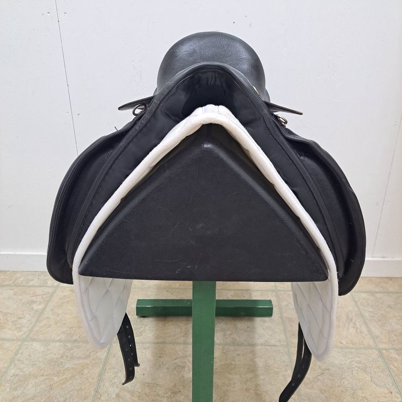 18" Rembrandt Adjustable Dressage Saddle