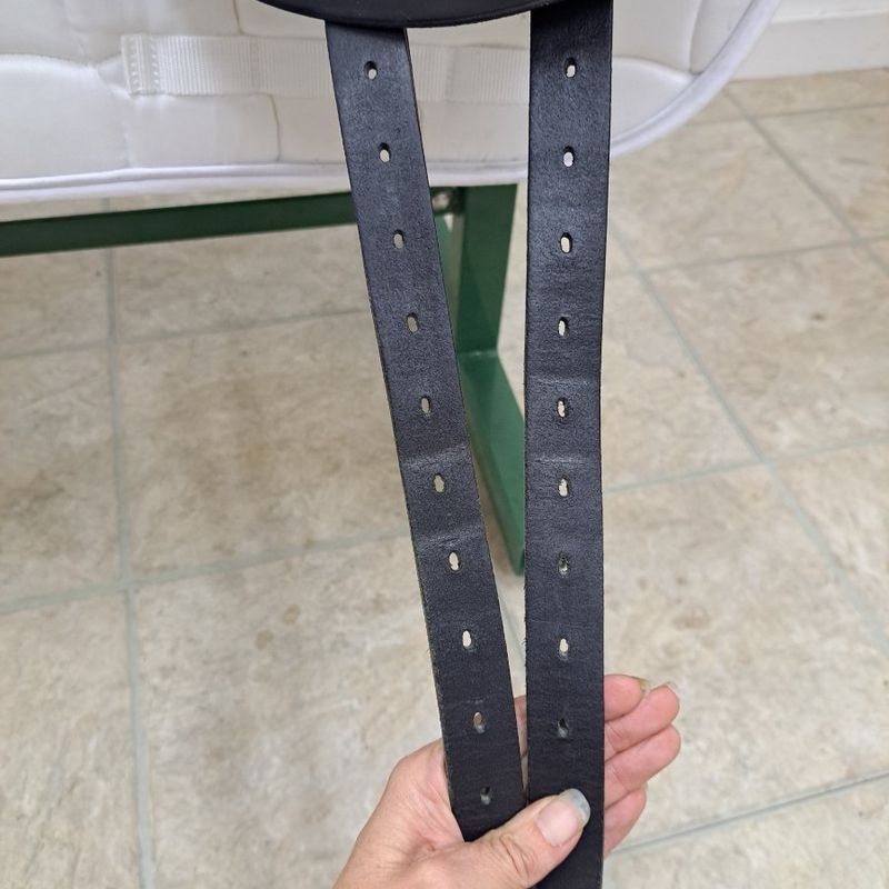 18" Rembrandt Adjustable Dressage Saddle
