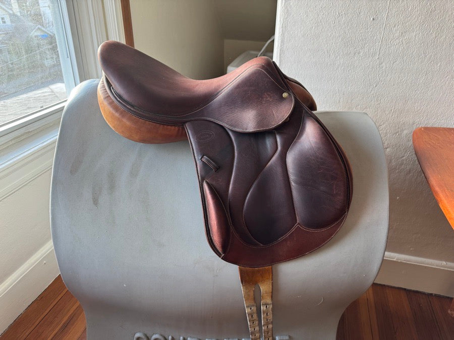 17.5” 2006 Devoucoux Chiberta Monoflap Saddle - Full Calf - 2 Flaps