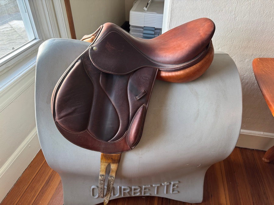 17.5” 2006 Devoucoux Chiberta Monoflap Saddle - Full Calf - 2 Flaps