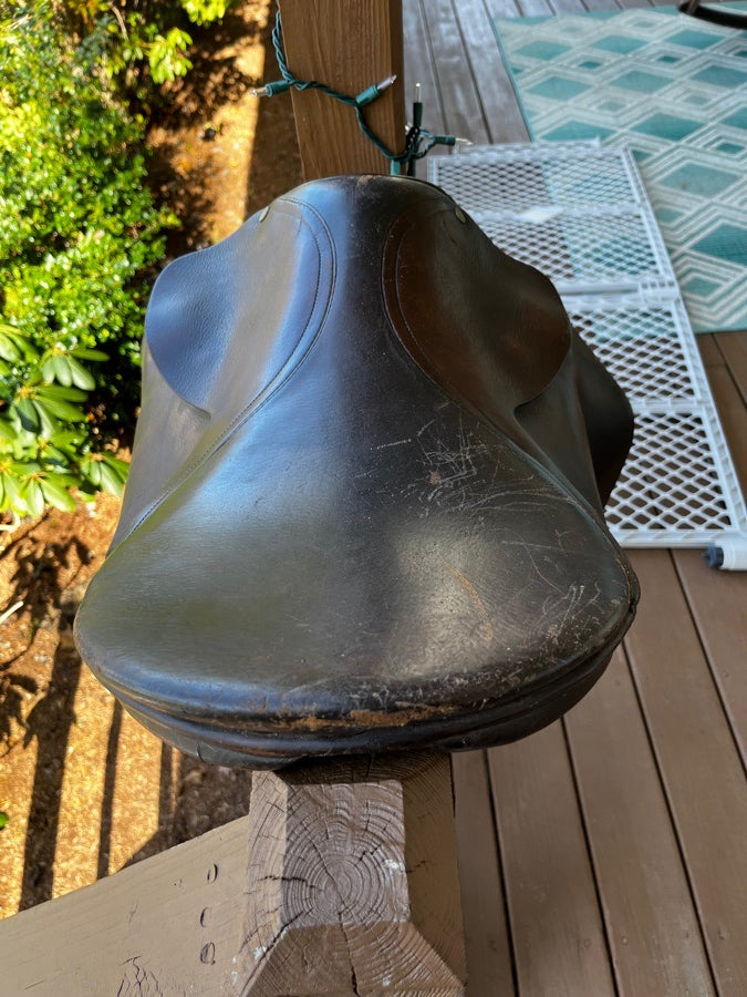 Other Dark brown English dressage saddle (5)