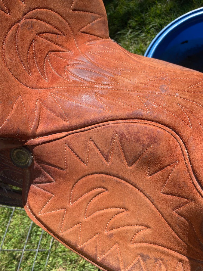 Western saddle