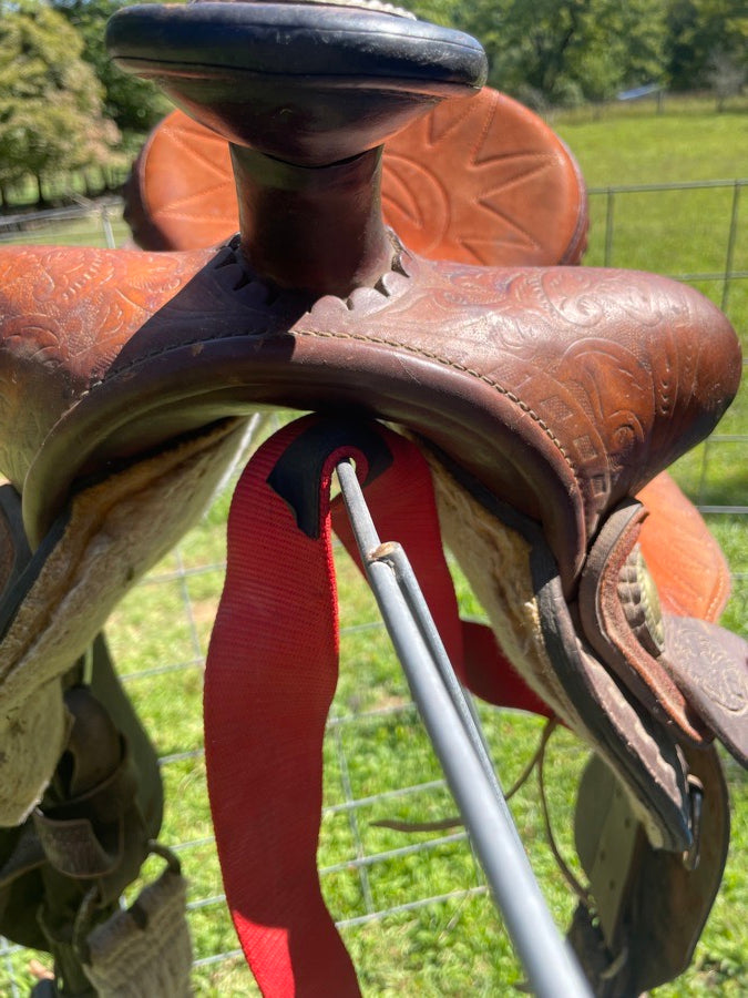 Western saddle