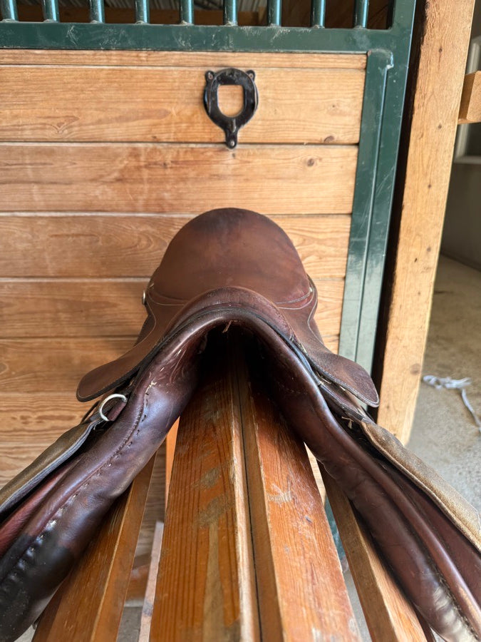 STUBBEN Stubben Jump Saddle (5)