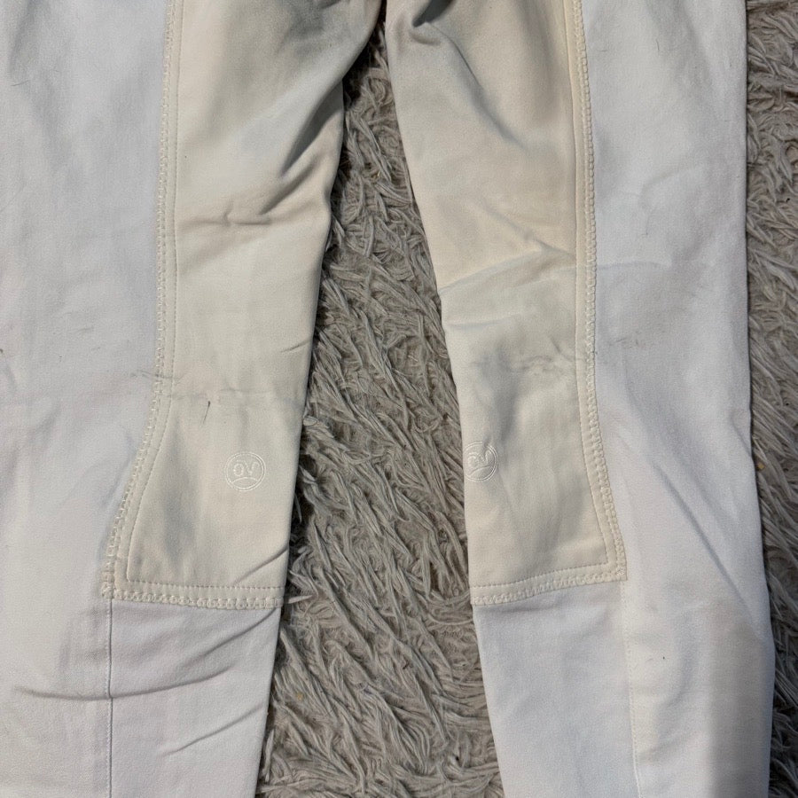 Women’s Size 30 White Ovation Full Seat Horseback Riding Breeches