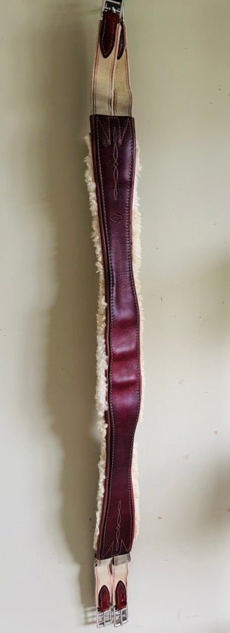 EDGEWOOD Sheepskin Edgewood girth 52”