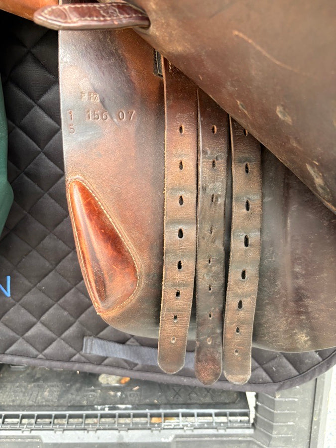 BUTET Butet 17” 2.5 Flap Saddle (4)