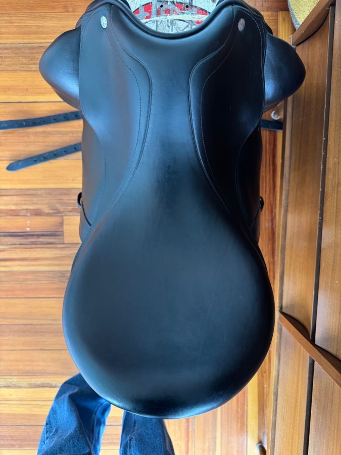 CWD 18” CWD SE05 Dressage Saddle - Full Buffalo - WIDE TREE - MINT! (3)