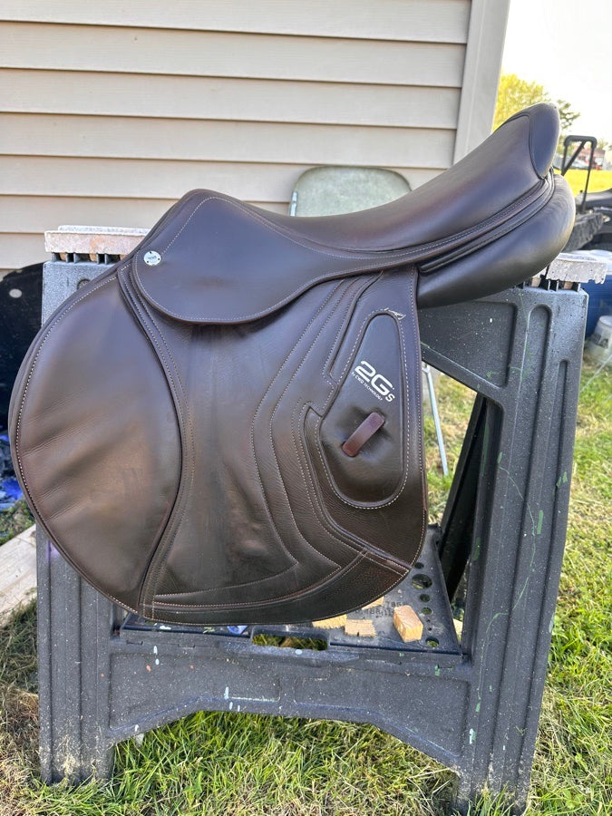 2Gs CWD Saddle 18”