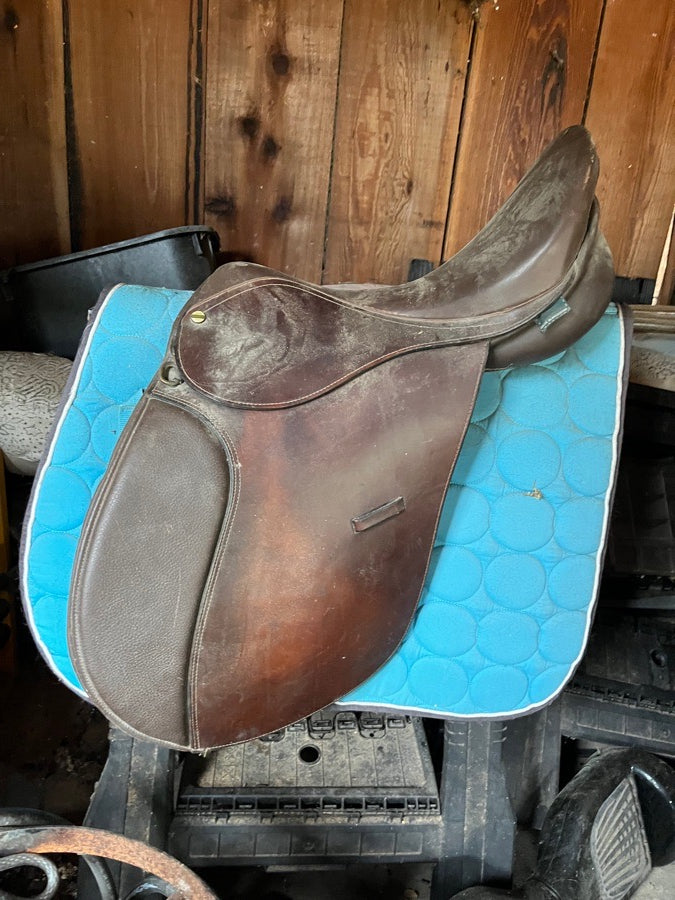 HDR - HENRI DE RIVEL Used all purpose saddle
