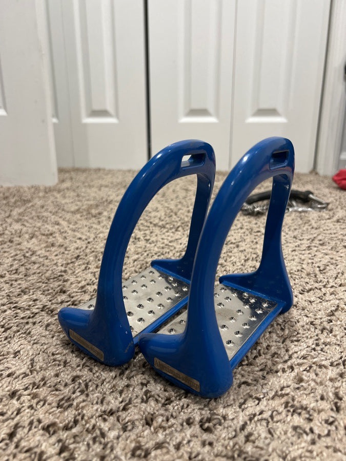 Aluminium Performance Stirrups