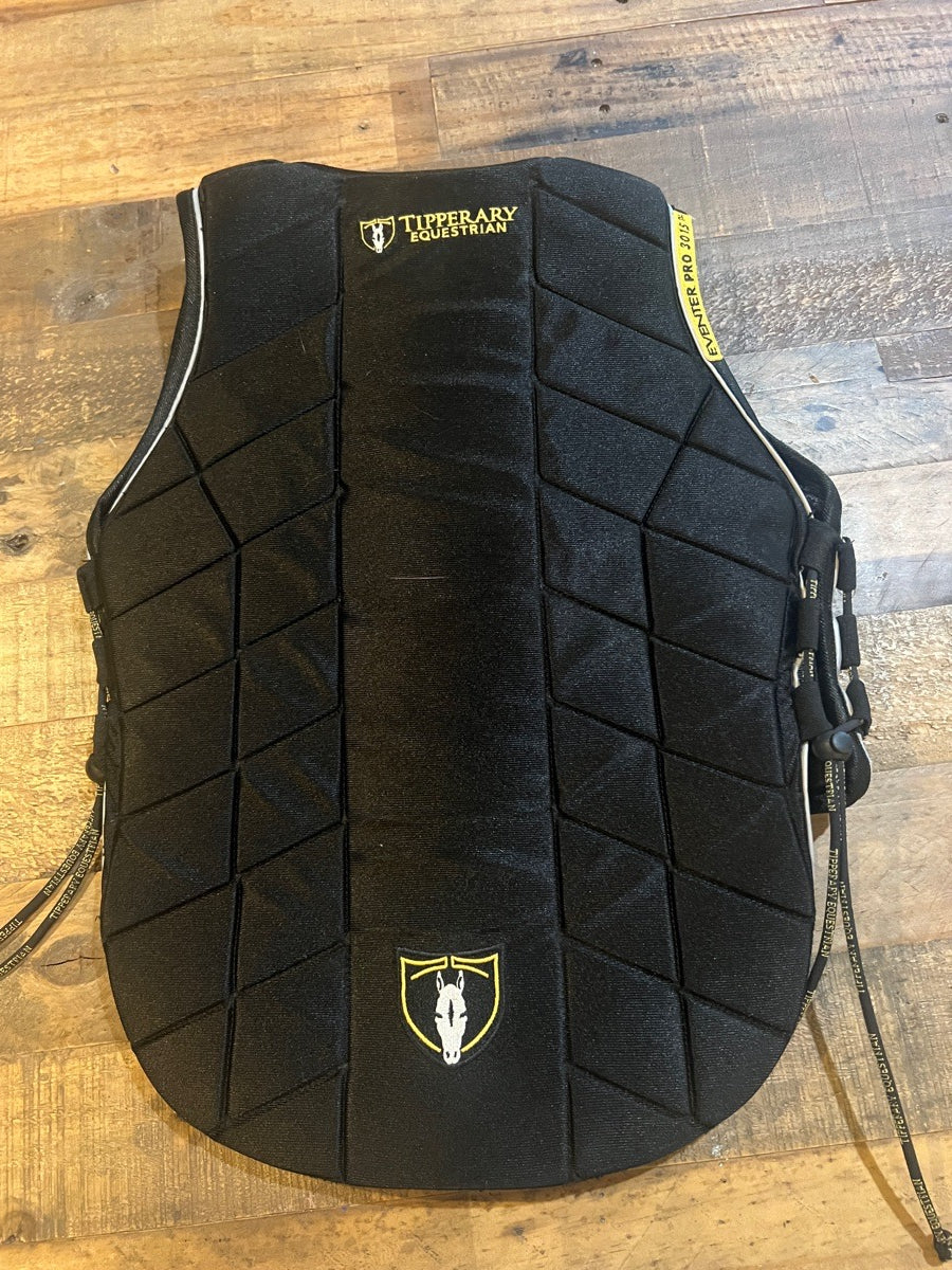 Hard shell vest