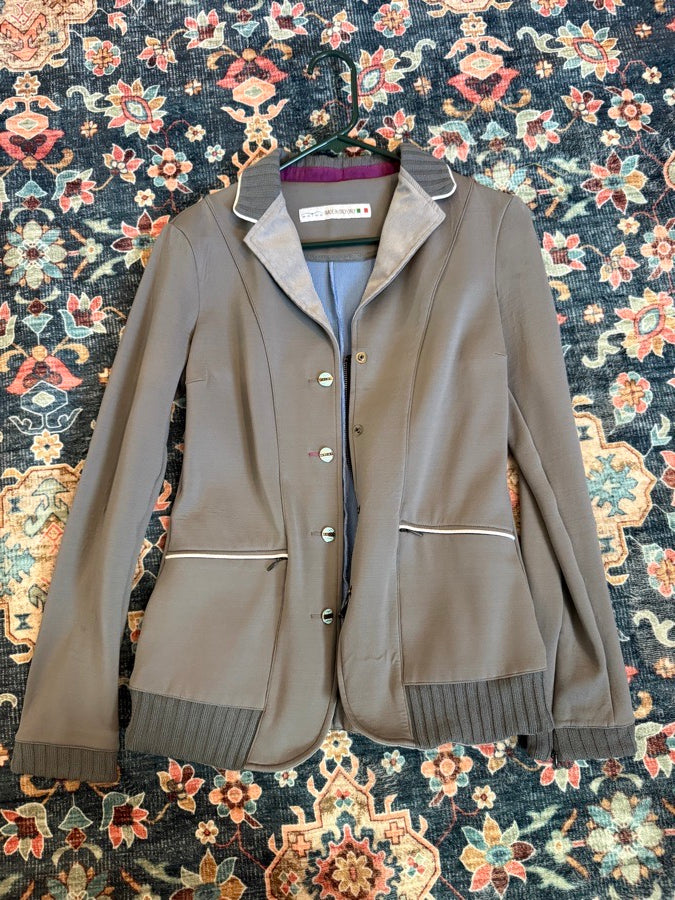 ANIMO Animo Show Coat IT38