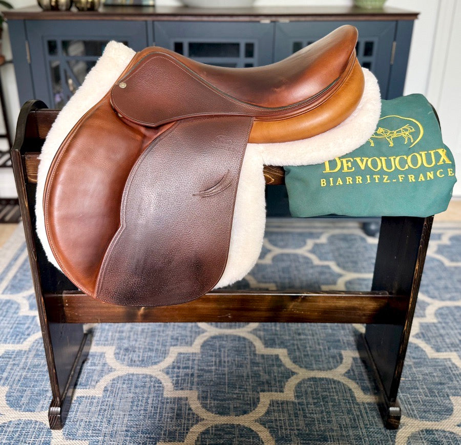 DEVOUCOUX 2013 Devoucoux Oldara | 18” | 4 Flap| Arcade Normale| EXCELLENT CONDITION!!! (5)