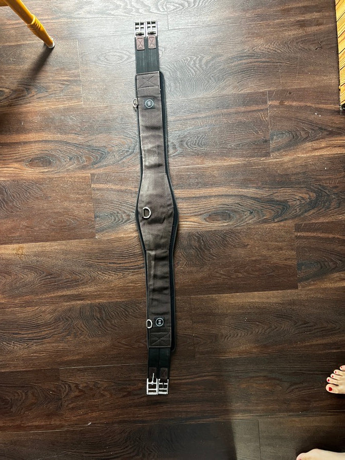 EQUIFIT 50” Equfit Girth w/ Removable Sheepskin Lining