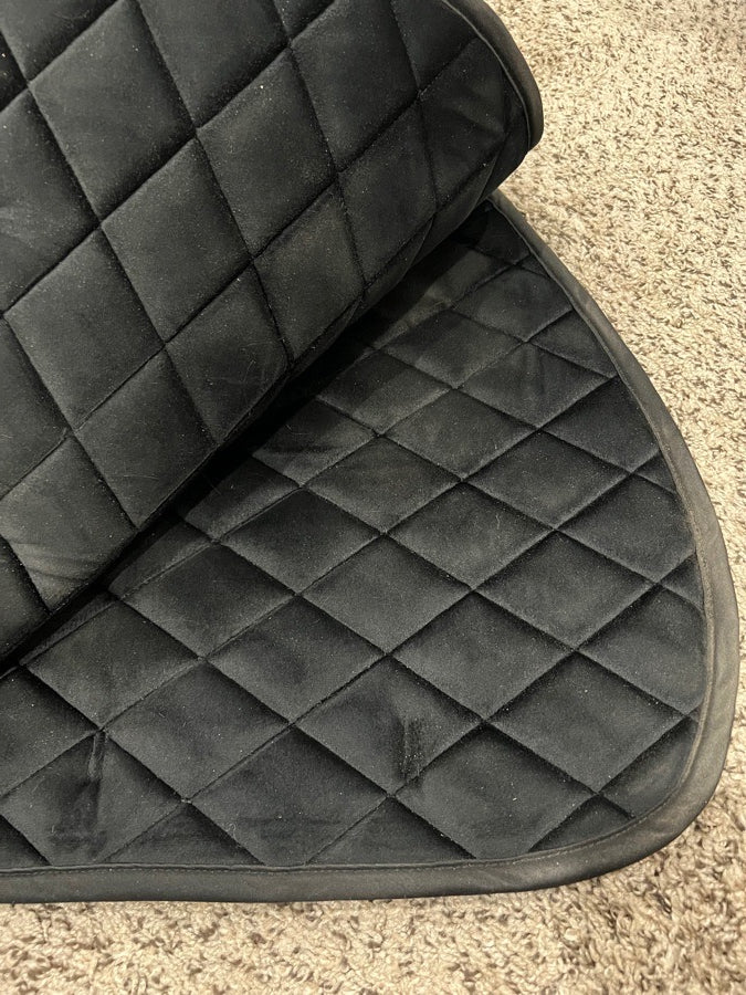 Fit Eq Black Saddle pad