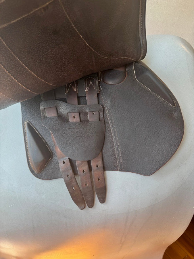 ARION 17.5” 2022 Arion Atlas Saddle - Full Buffalo - 2A (6)