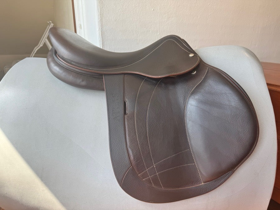 ARION 17.5” 2022 Arion Atlas Saddle - Full Buffalo - 2A (8)