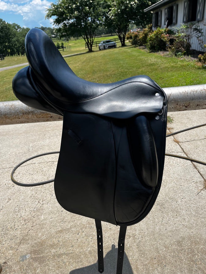 CUSTOM SADDLERY 17.5” Custom Wolfgang Solo