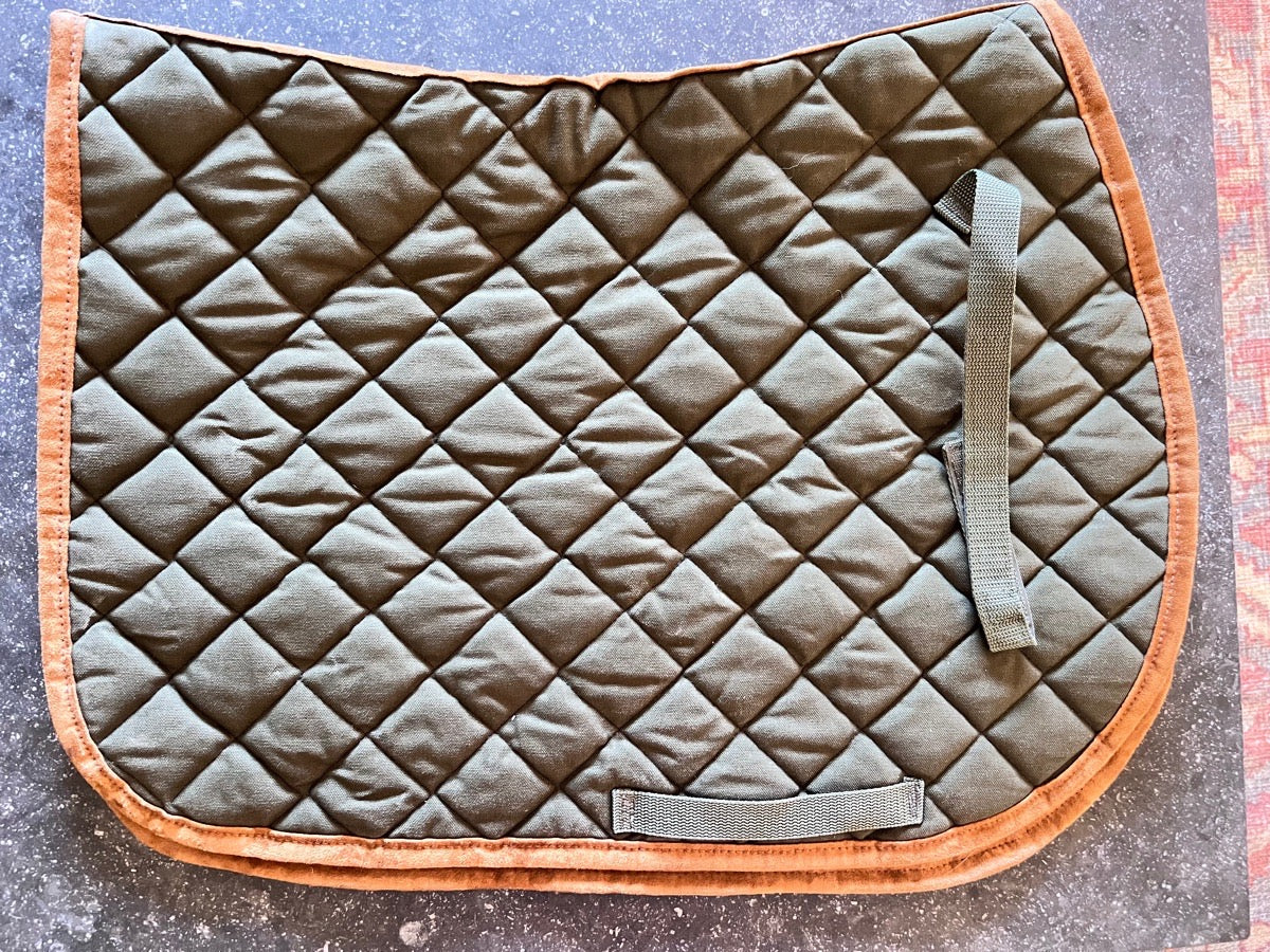 Sixteen Cypress Jumper Pad