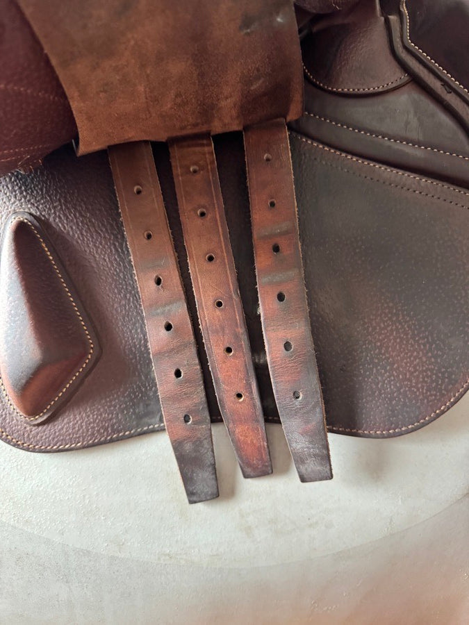 CWD 18” CWD SE32 Mademoiselle 2Gs Saddle - 2021 - Full Buffalo - MINT (7)