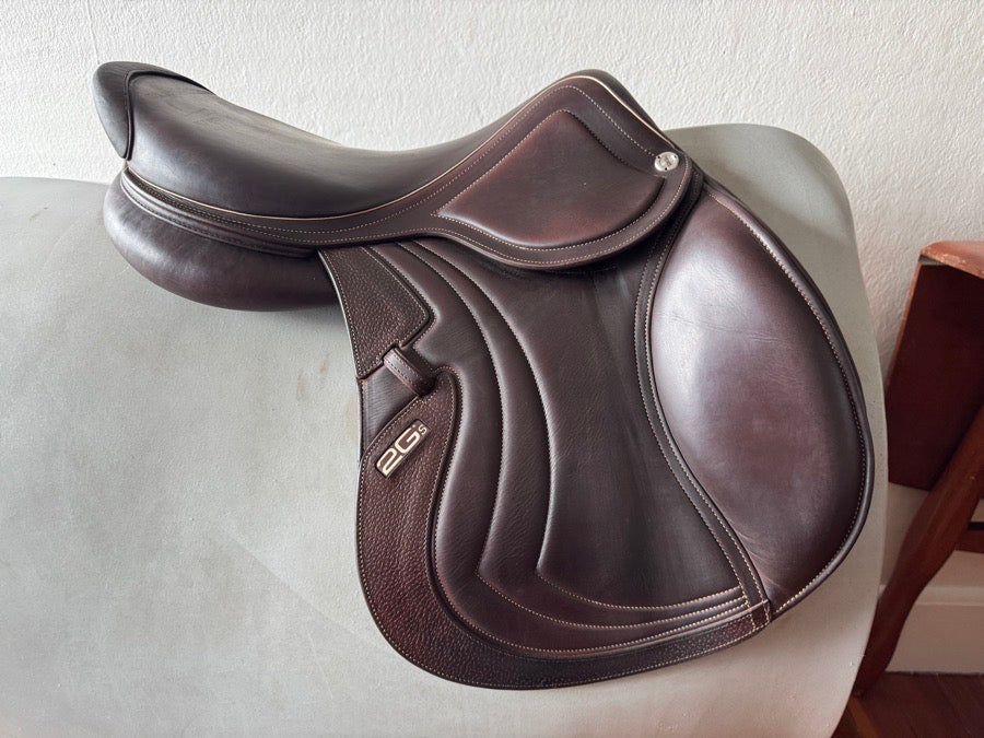 CWD 18” CWD SE32 Mademoiselle 2Gs Saddle - 2021 - Full Buffalo - MINT (2)