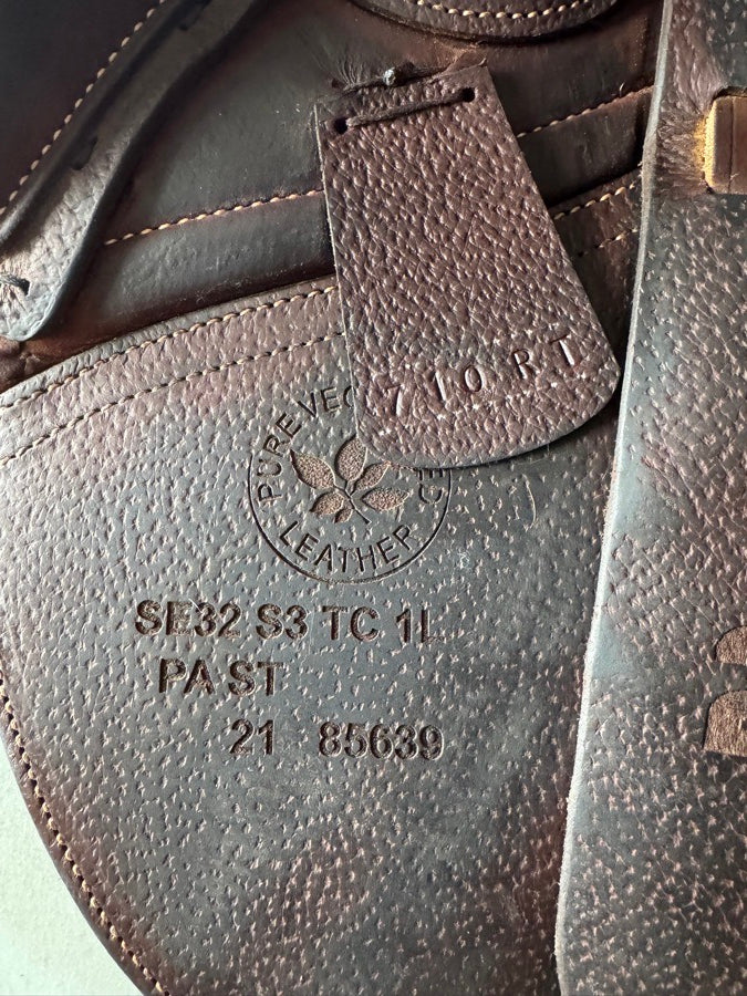 CWD 18” CWD SE32 Mademoiselle 2Gs Saddle - 2021 - Full Buffalo - MINT (5)
