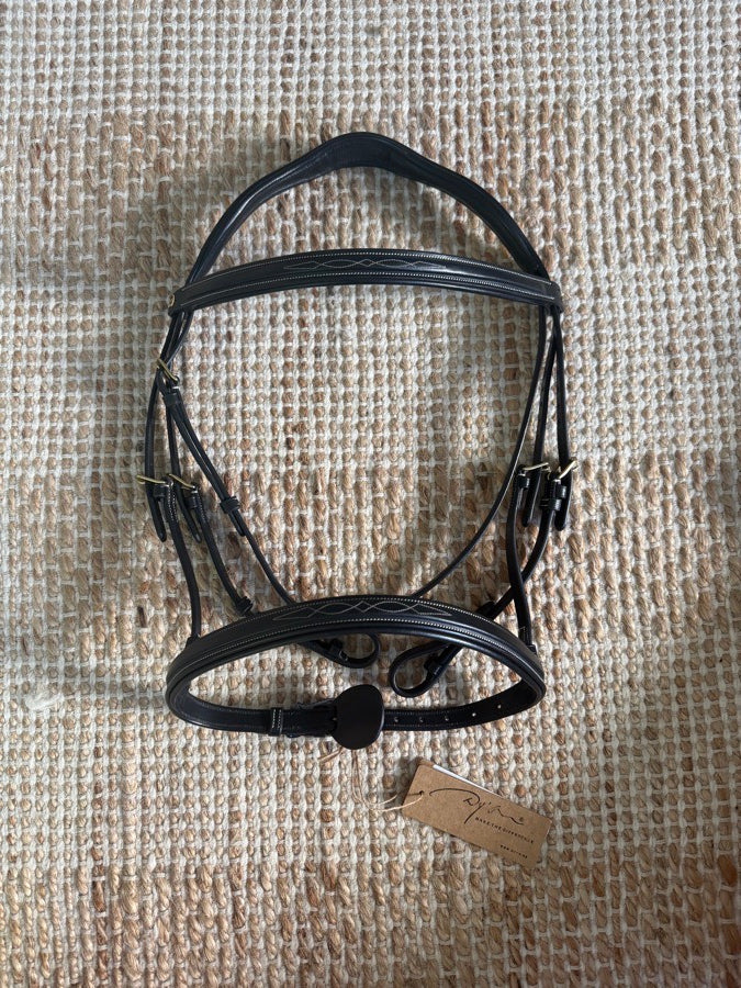DY'ON NEW Black Dy’on DC Hunter Cavesson Noseband Bridle (3)