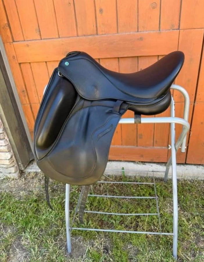 CUSTOM SADDLERY Envy Aurora Dressage Saddle