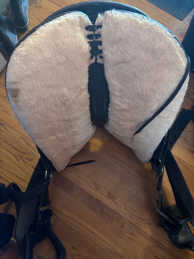 Black Western Gaited Saddle