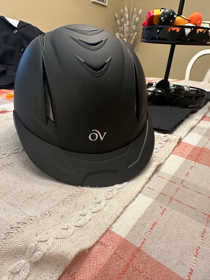 Ovation Deluxe Schooler Helmet