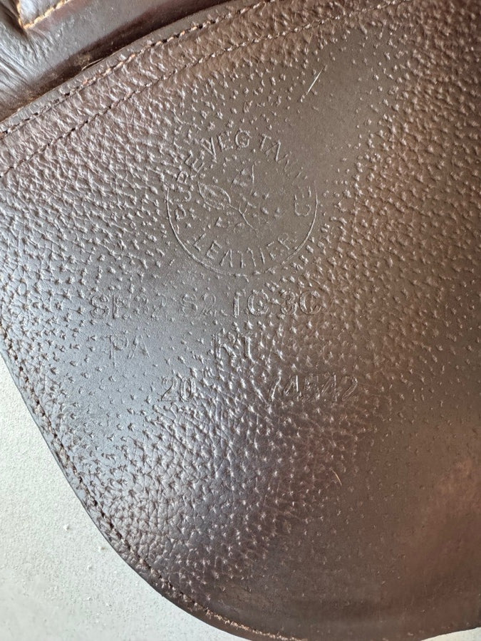 CWD 17.5” CWD SE32 Mademoiselle 2Gs PRO Saddle - 2020 - 3C - Full Buffalo (3)