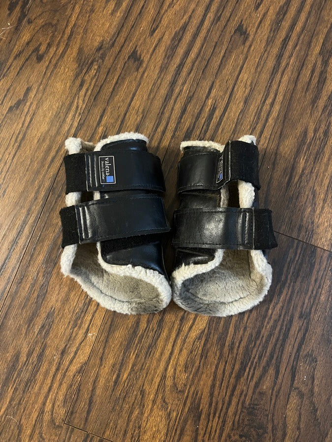 Tolkat Brushing Boots